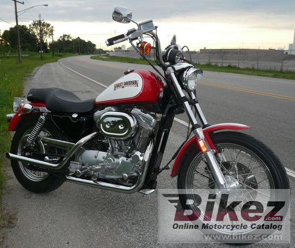Big icago IN xlh sportster 883 evolution picture and wallpaper from Bikez.com